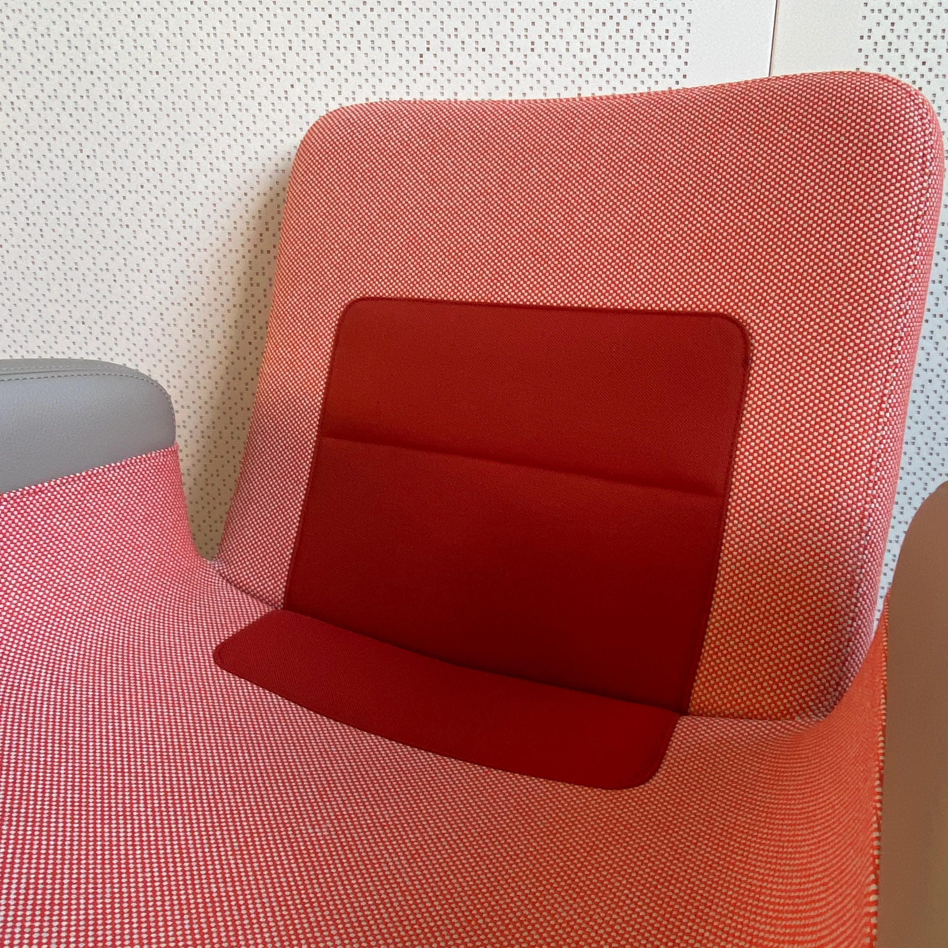Vitra - East River Chair - Sessel - rot - Ausstellungsstück - Image 6