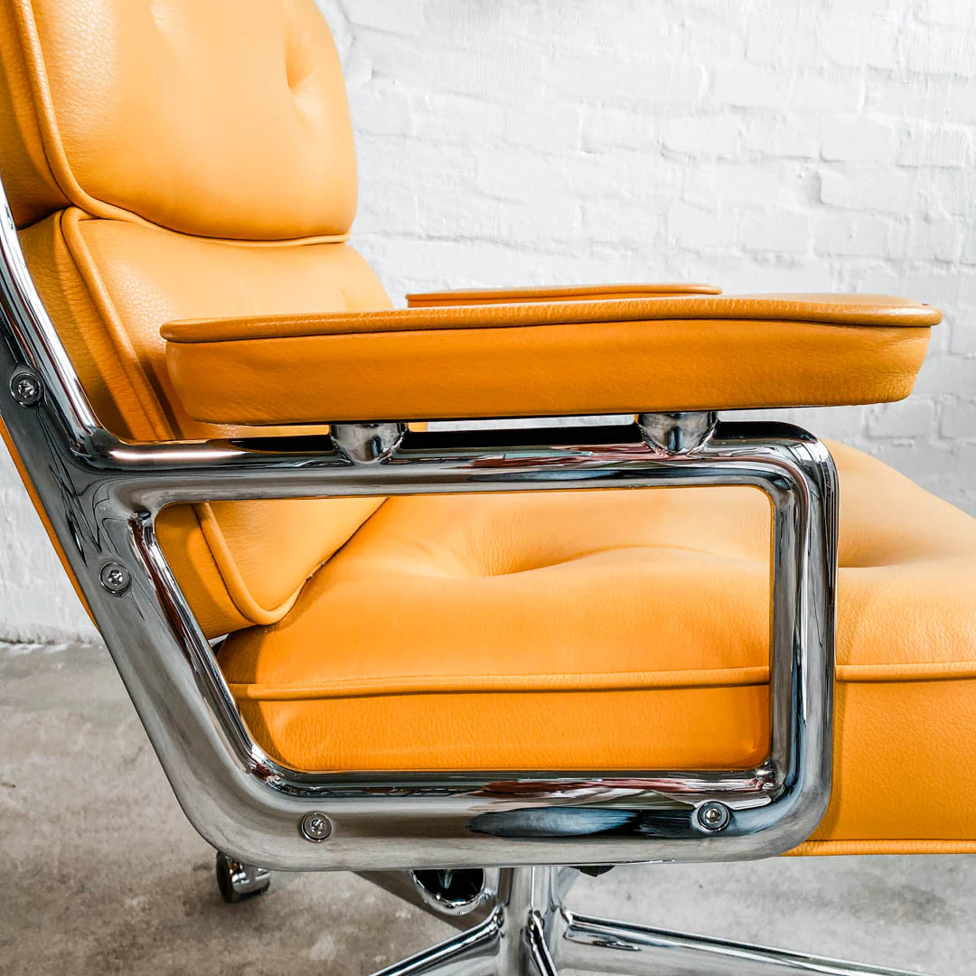 Vitra - Eames Lobby Chair ES 104 - Bürodrehstuhl - Curry - Ray & Charles Eames - gebrauchter TOP Zustand - Image 7
